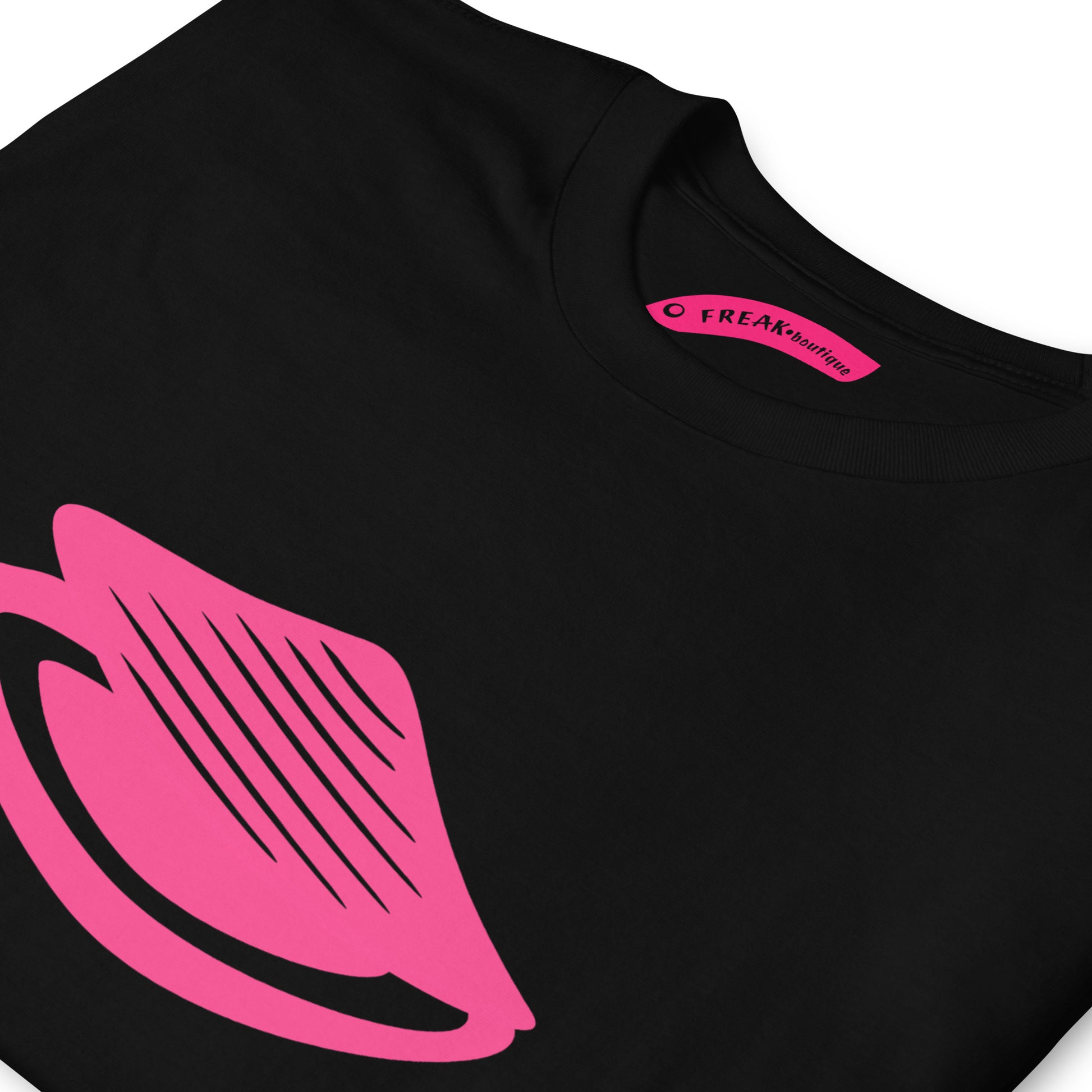 Big Pink Clam black unisex t-shirt detail