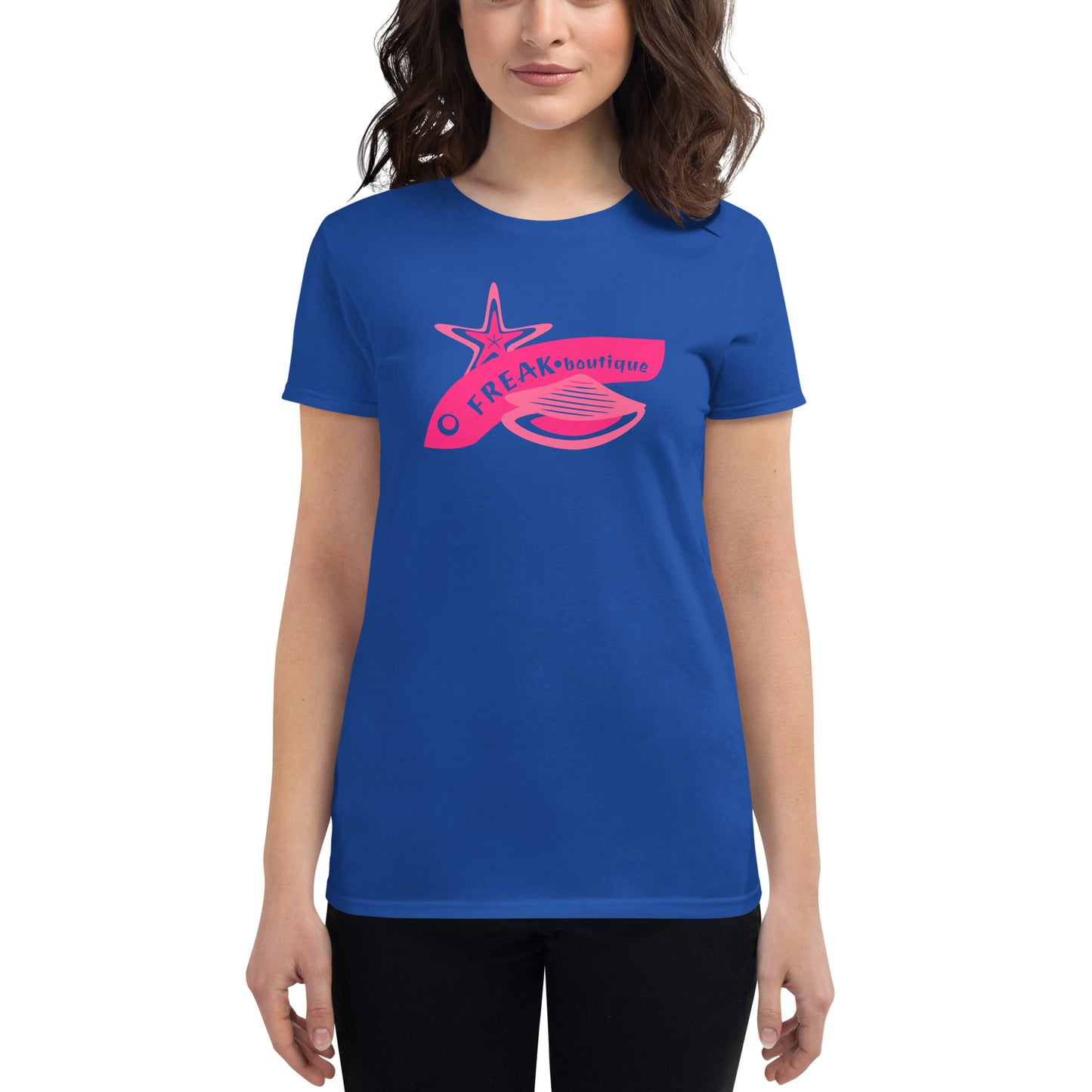 Triangle amoureux logo royal blue women's t-shirt on model